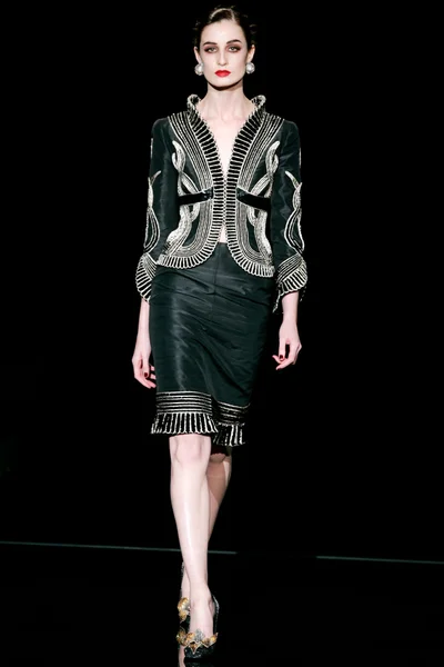 Look 1